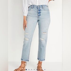 NWT Old Navy High-Rise Slouchy Straight Distressed Jeans. Size 12.